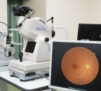 <div align="left">・眼底(網膜、視神経)のカラー写真を撮影、記録します。</div>